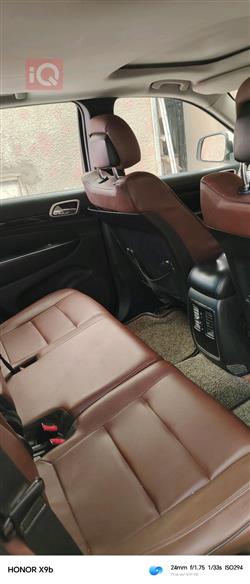 جيب جراند شيروكي